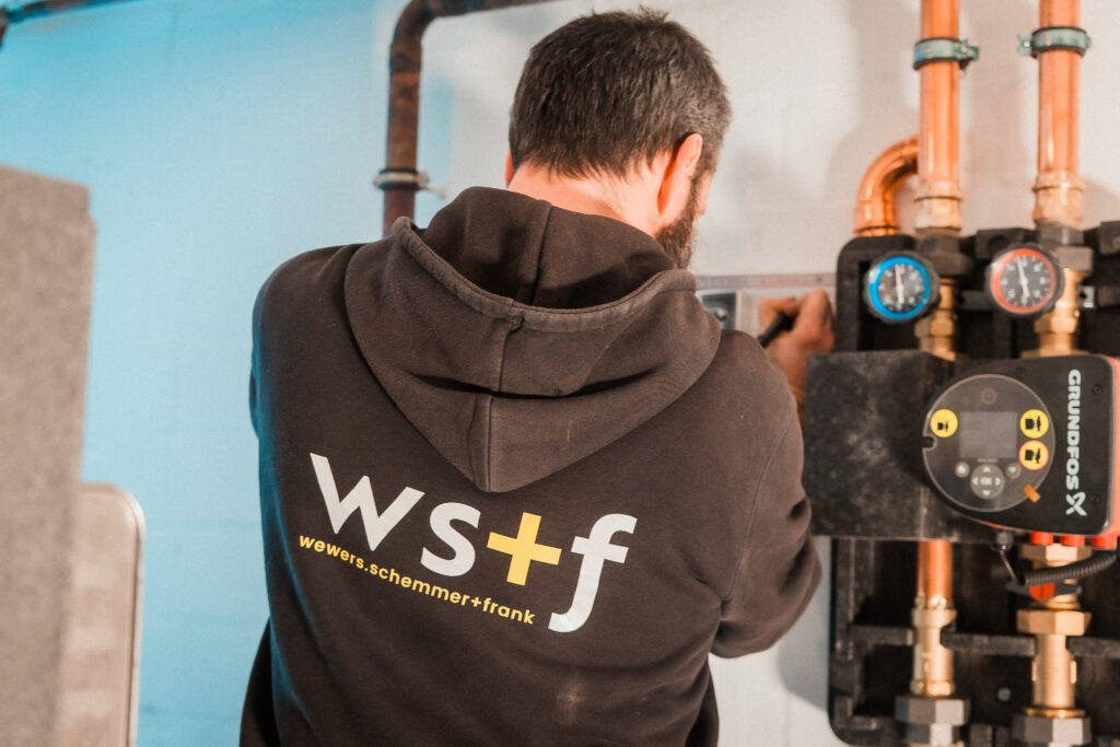 wsf Pumpe Waermepumpe Pumpenstation Kreis Lippe Photovoltaik, Strom, Wasser & Wärme aus Detmold bei wsundf